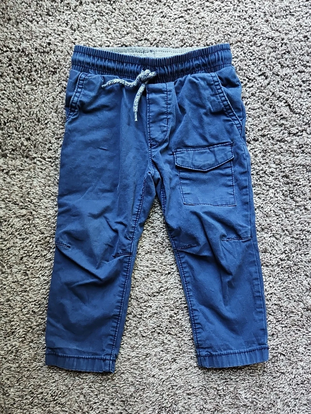 Bundle of 4 GUC Boys Pants OshKosh Carter's Cat & Jack Blue Maroon Black Size 2T